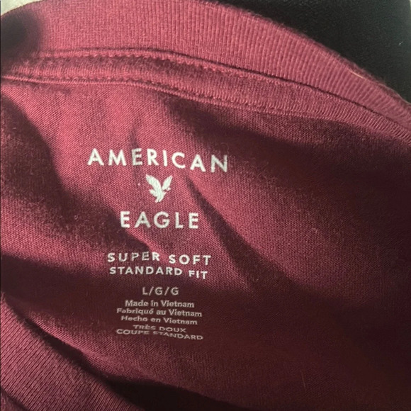 American Eagle Outfitters Red Short Sleeve Tee - Picture 2 of 5